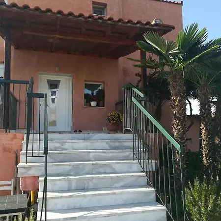 Cottage Villa Vila Trílofon